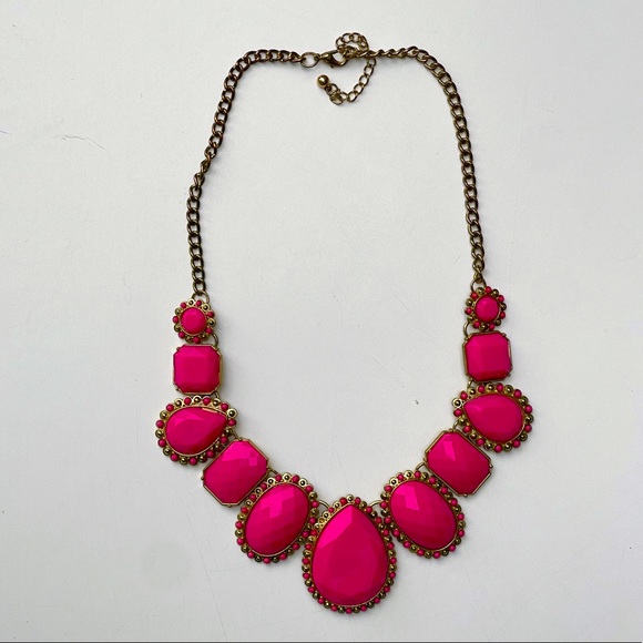 Laila Rowe bright pink hot pink magenta statement necklace - Picture 2 of 2
